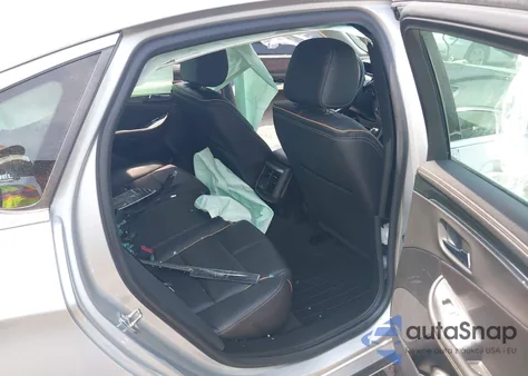 2019 Chevrolet Impala Premier из США, поврежденный, VIN 2G1105S31K9132081